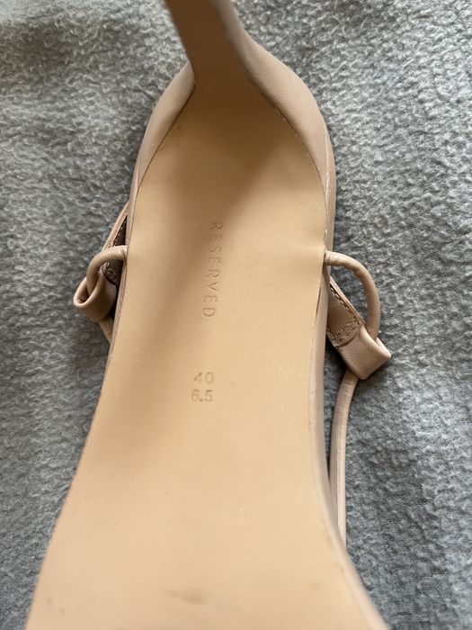 Sandałki Reserved 40