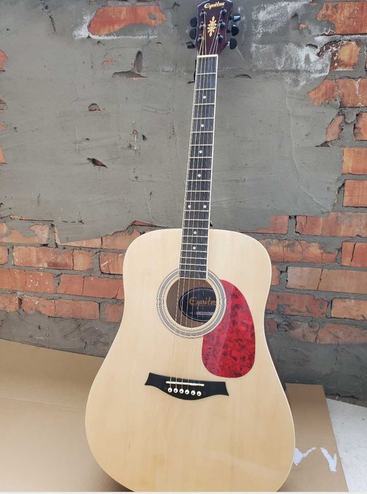 акустическая полноразмерная гитара 4/4 натуральный цвет