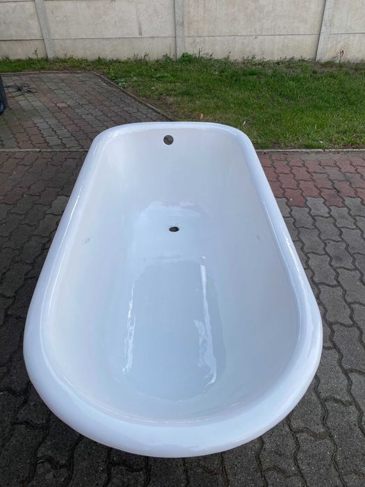 wanna żeliwna po renowacji