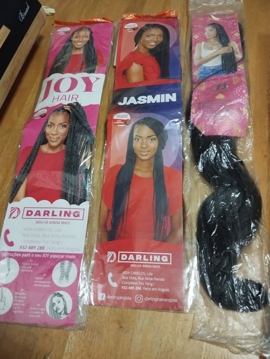 Cabelo postiço de várias marcas