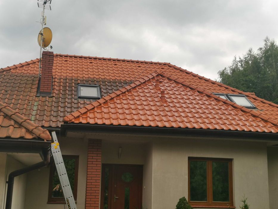 Mycie ciśnieniowe elewacji kostki brukowej dachów i ogrodzeń