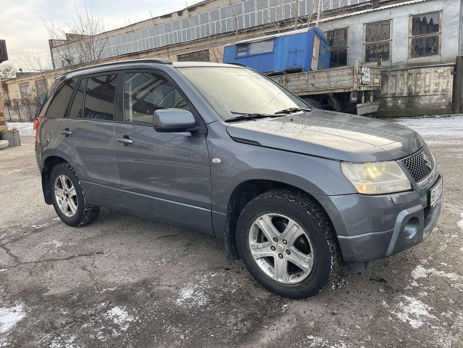 Suzuki Grand Vitara 2.0 Газ