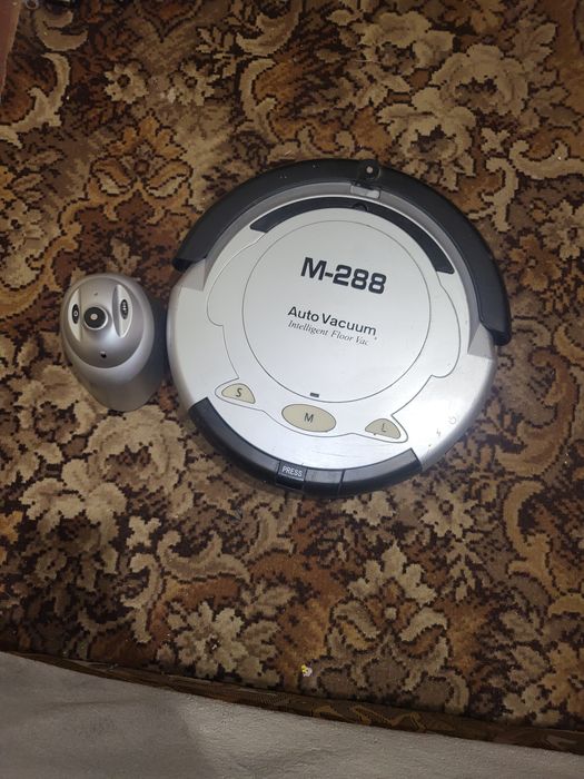 Робот пилосос M-288