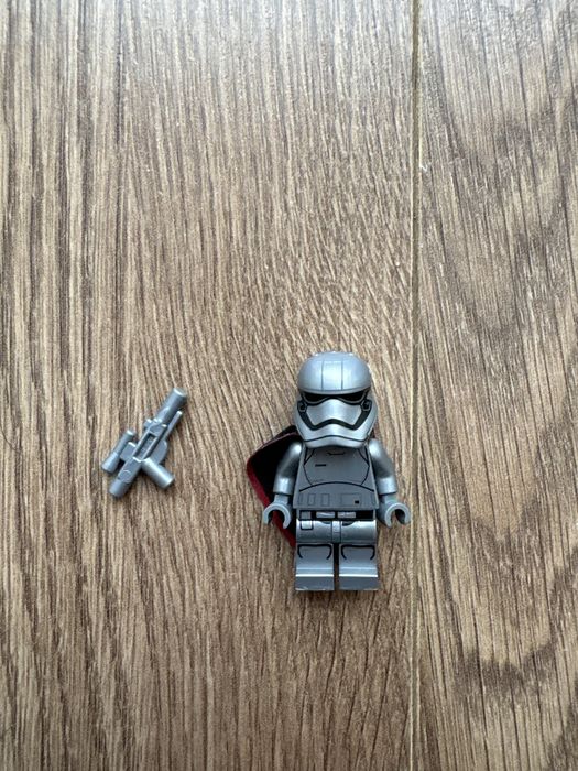 Capitã phasma minifigura lego star wars