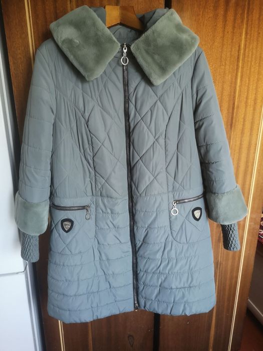 Зимова жіноча куртка пальто 58 розмір