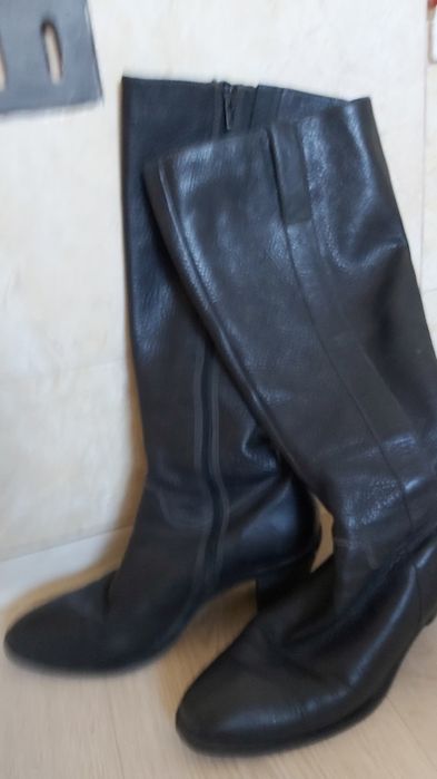 Buty zimowe kozaki ecco z Holandii 40i