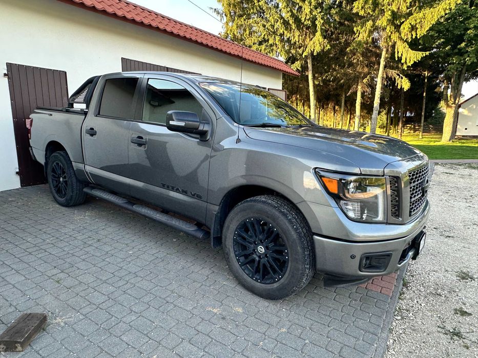 Nissan Titan Armada Ford F150 Tundra