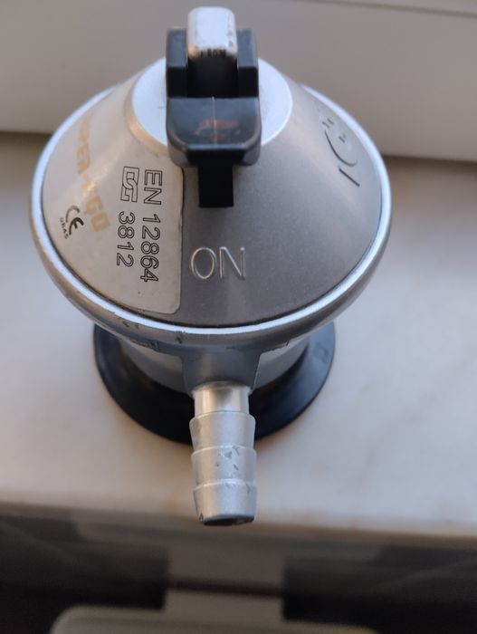 Redutor de garrafa de gaz espanhol