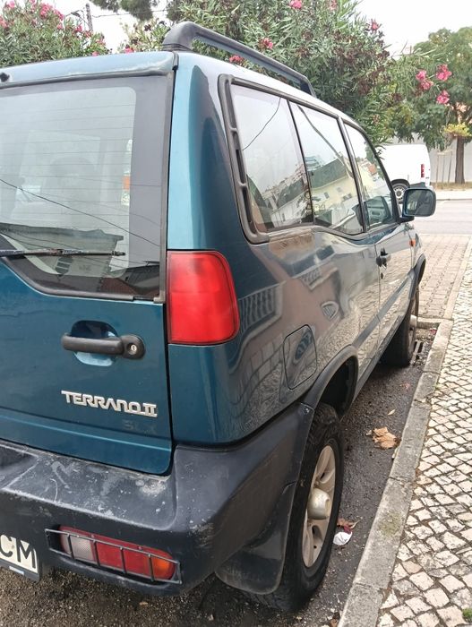 Nissan Terrano ll 2.7 Td64319853894147123