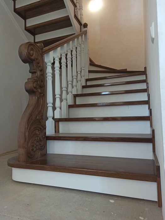 Сходи дерев'яні.