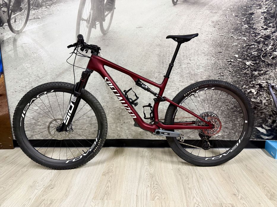 Specialized Epic 8 expert