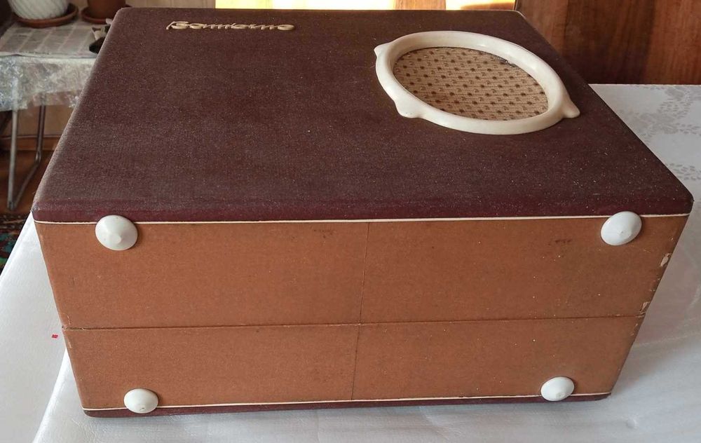 Gramofon Bambino wz. 1963