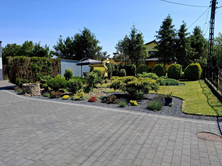 Dom na sprzedaż z ogrodem Gracze