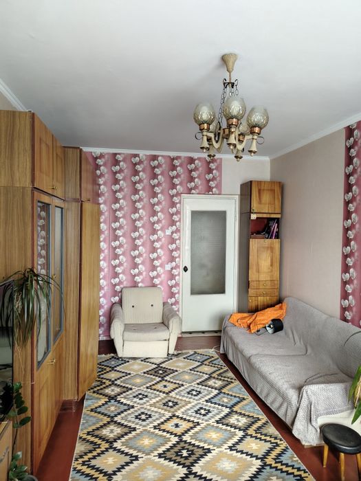 Продам 1-но кім. кв., р-н Панчішної ф-ки
