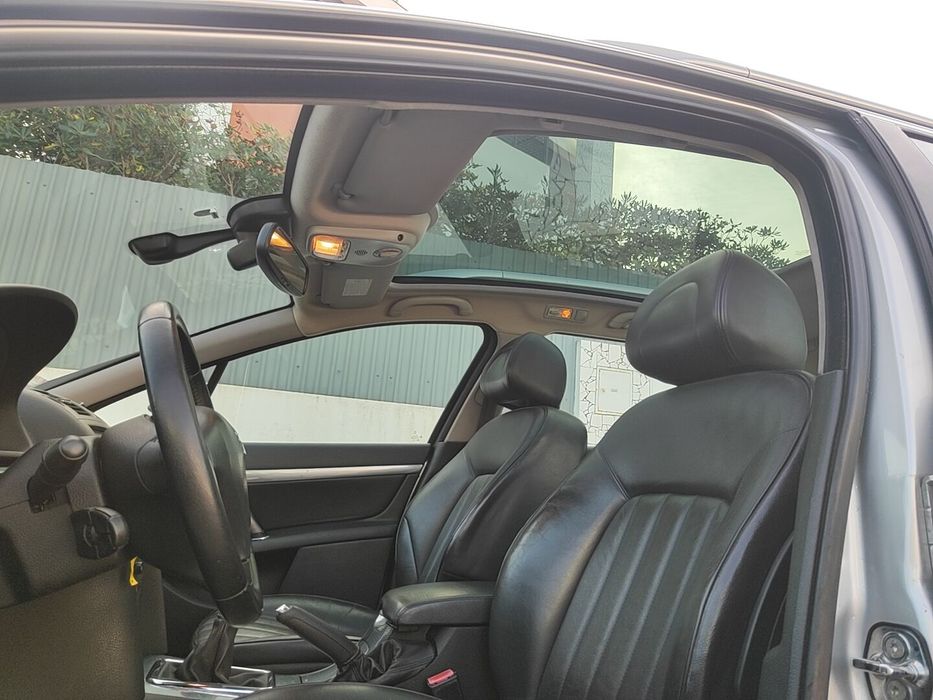 Peugeot 407 SW 1.6 HDI Navtec