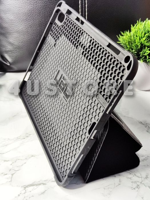 Чехол книжка UAG Metropolis на iPad Air 11" Противоударный на магните