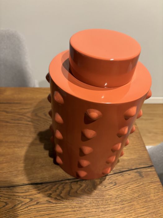 Pote decorativo de cerâmica
