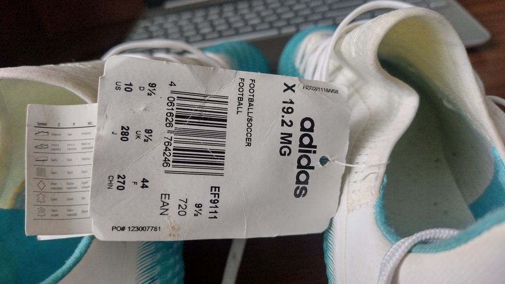 Бутси футбольні adidas