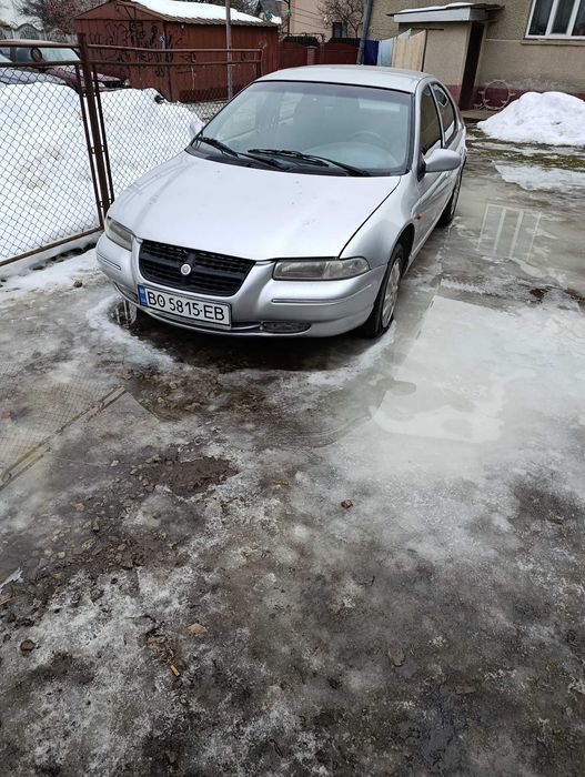 Крайслер стратус