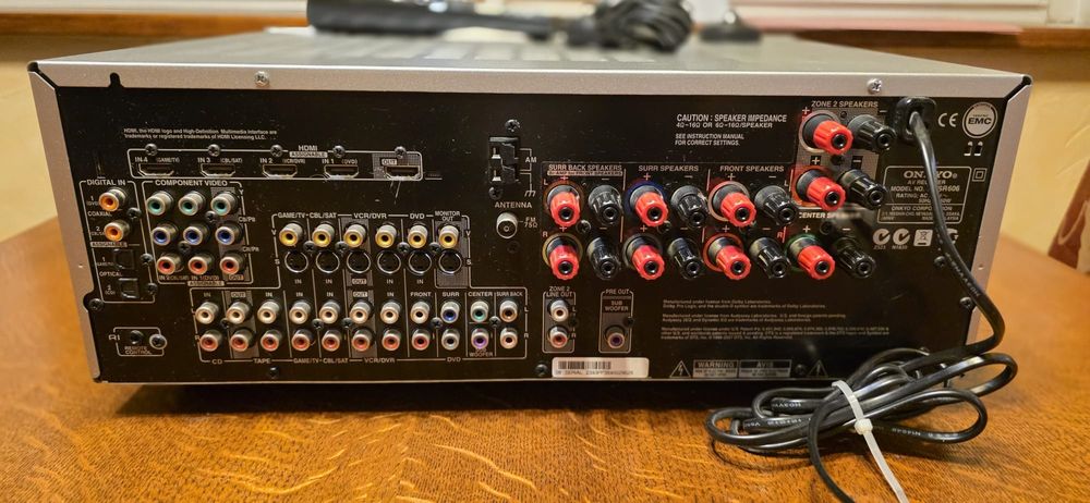 Amplituner Onkyo TX -SR606 i adapter