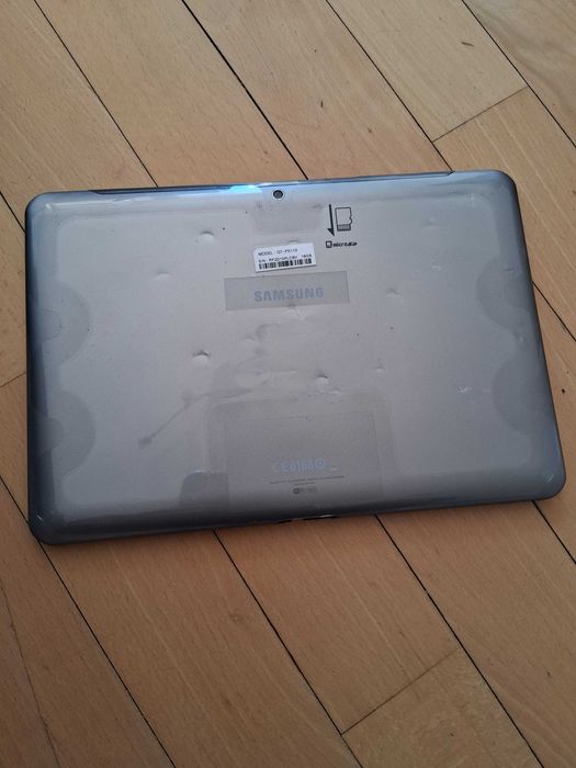 планшет самсунг  GT-P5110 дeфект