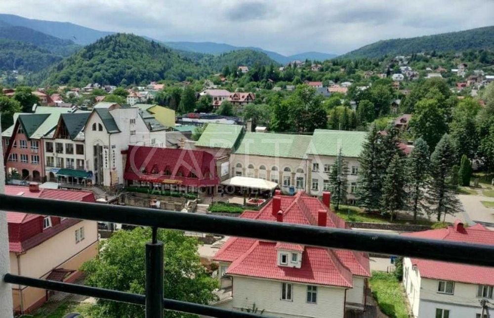 Продаж квартири ЖК Скеля з террасою 300+м2 , м. Яремче, вул. Свободи