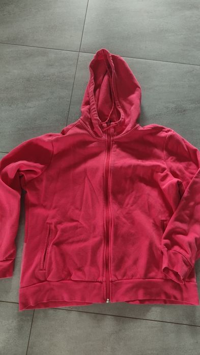 Czerwona malinoea bluza dresowa Adidas