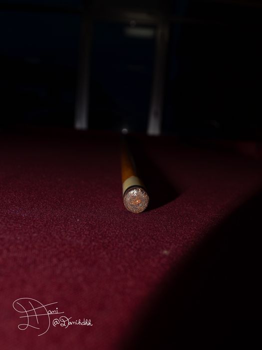 Billiard/Snooker/Pool Cue | 2-Piece | 1.46m | Vintage Style | 2000s