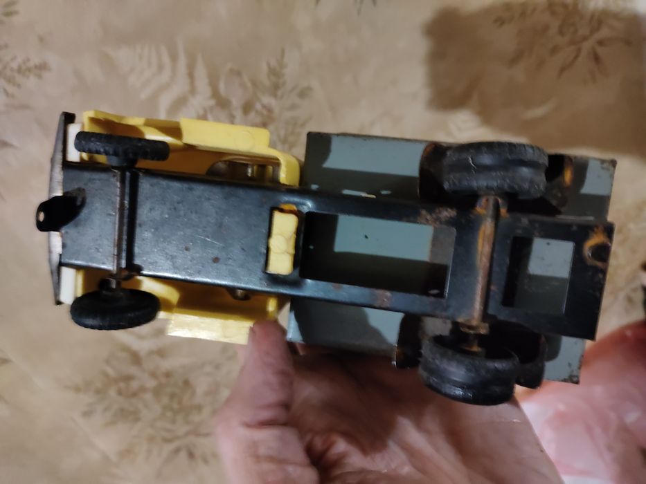 Машинка игрушка СССР.