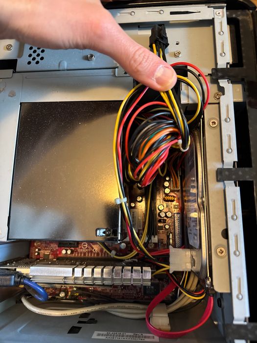Packard Bell PC - Core2 QUAD 4GB RAM447236339904686084