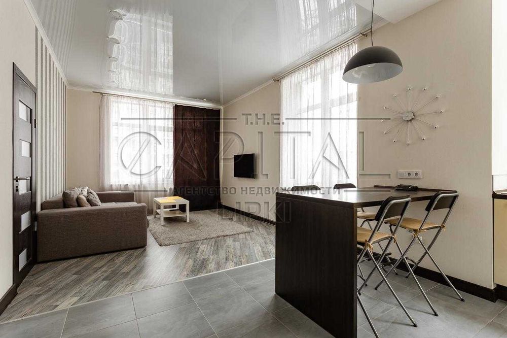 Оренда / Квартира / Драгомирова, Печерськ, м. Київ,Новопечерські Липки