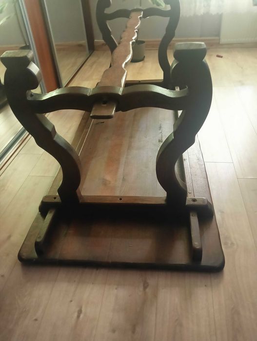 Drewniany solidny stół antyk