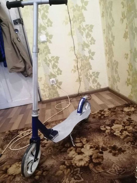 Самокат дитячий в гарному стані