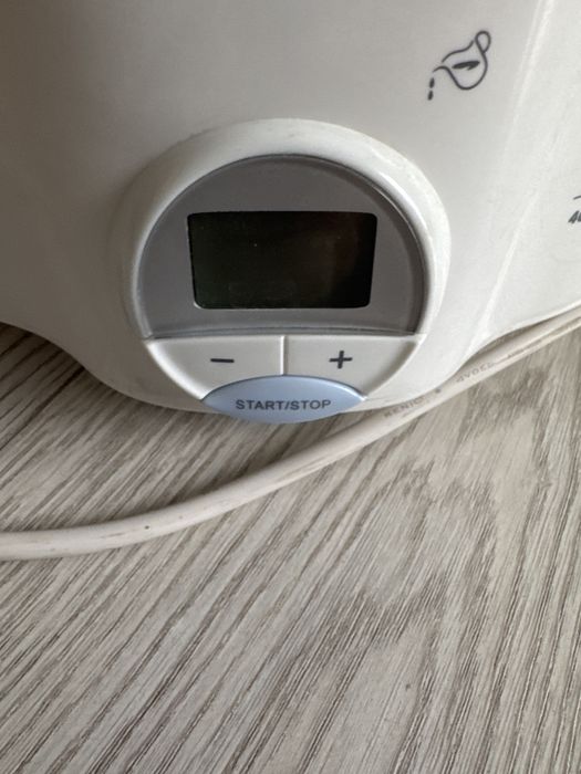 Parowar moc 900W