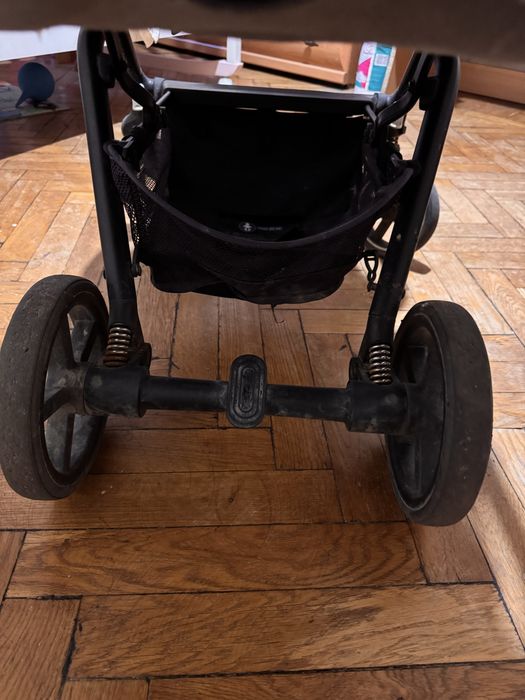 Прогулянкова коляска Cybex Beezy сіра