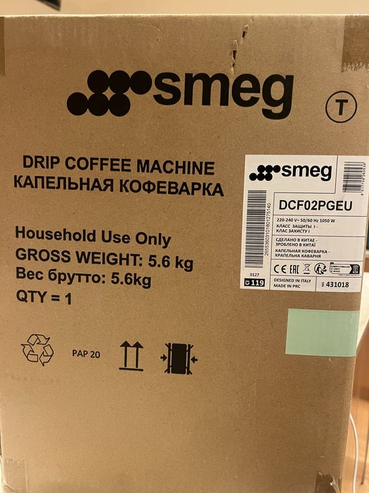-45% NOVA! Máquina de café de filtro Smeg , Verde água  DCF02PGEU