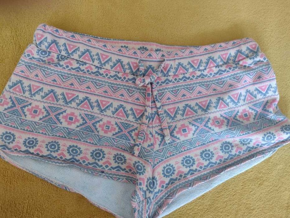 2 pary spodenek roz. S/.36 JEANS