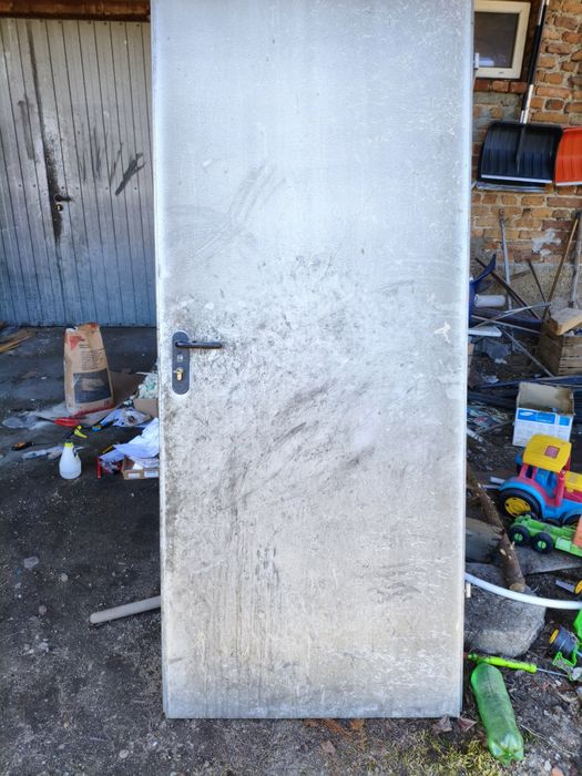 Drzwi techniczne Hormann lewe 90