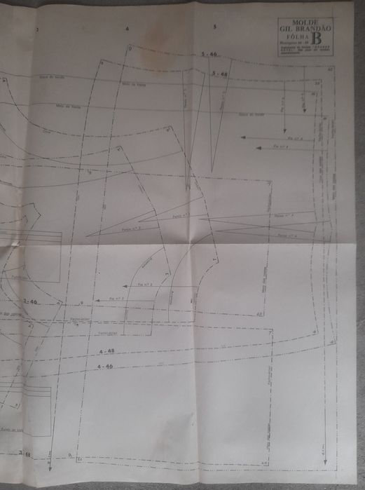 Revista do Círculo de Leitores de 1972 e revista Casa e Jardim de 1971