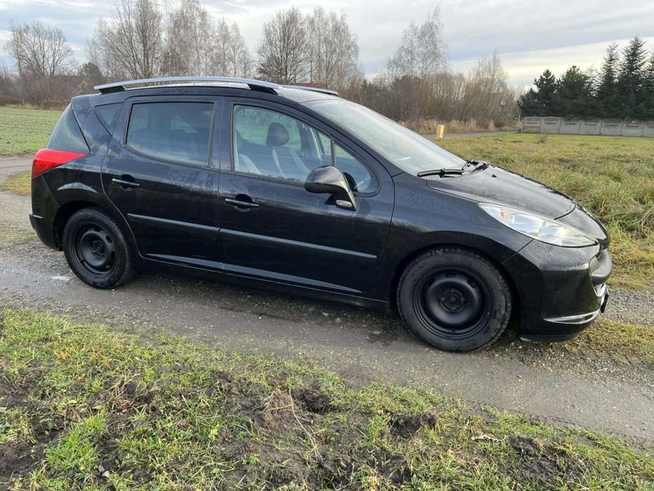 Peugeot 207 SW 1.6 HDi – 2009 rok
