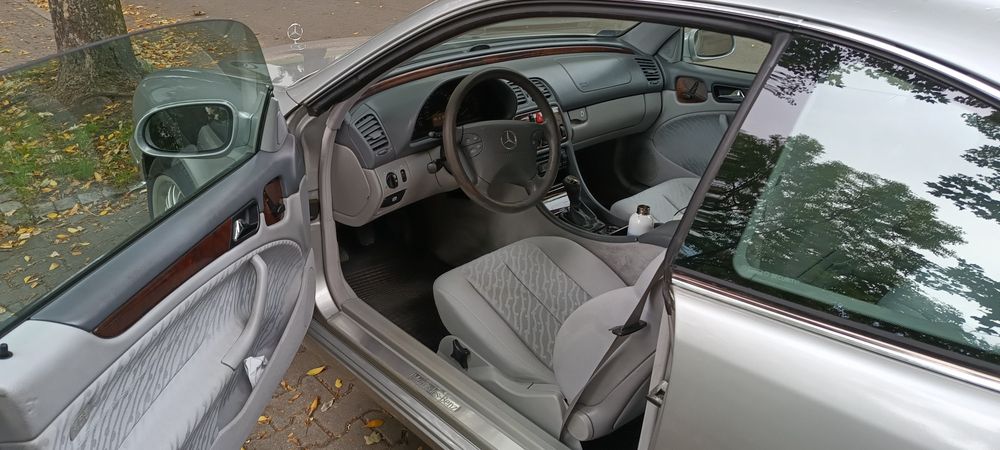 Mercedes-Benz Klasa CLK