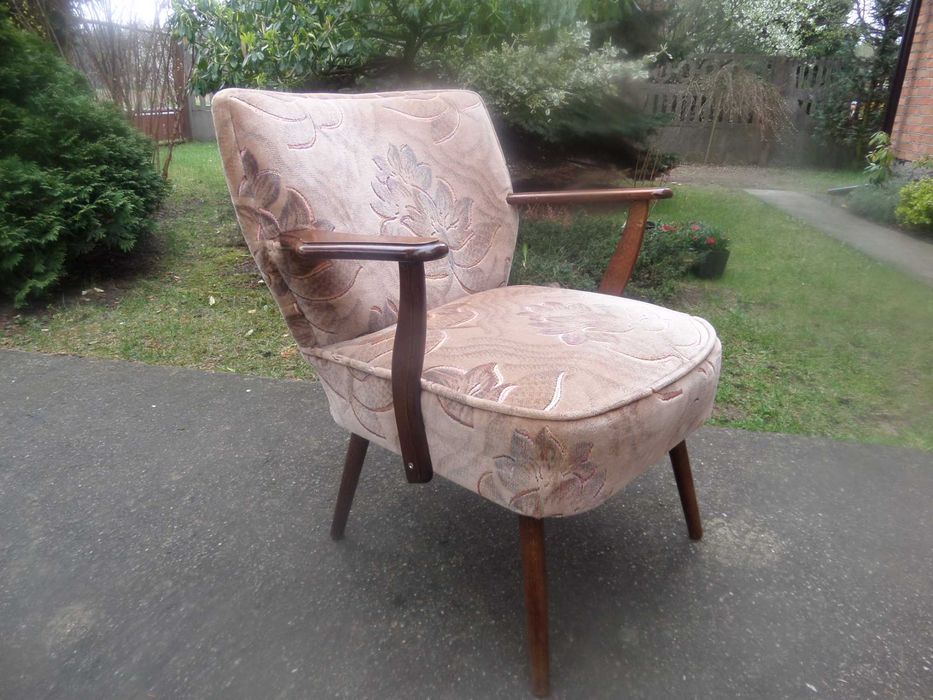 piękny designerski fotel patyczak z podłokietnikami stan bdb