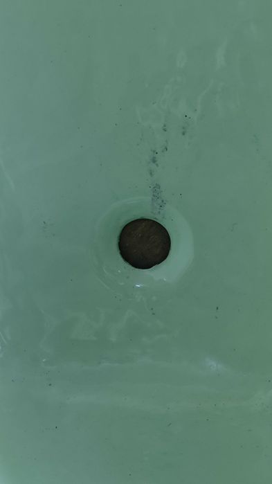 Продам салатовую чугунную ванну