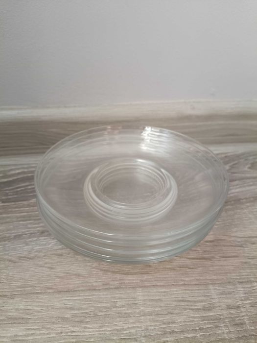 Mały talerzyk spodek 14 cm szklany przezroczysty Talerzyki