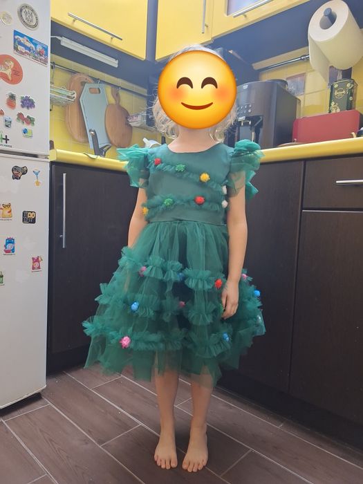 Карнавальна сукня-ялинка на дівчинку (зріст до 110)