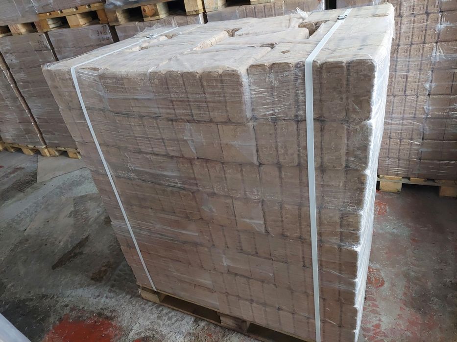 Паливні дубові брикети RUF Piny Key