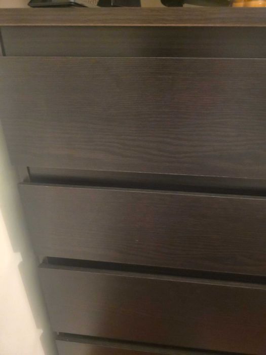 Conjunto cómoda e 2 mesas de cabeceira e espelho