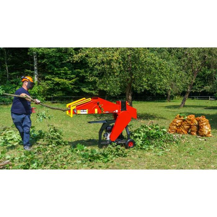 Dostępny !!! Spalinowy rębak Remet RS100 średnica cięcia 80 mm