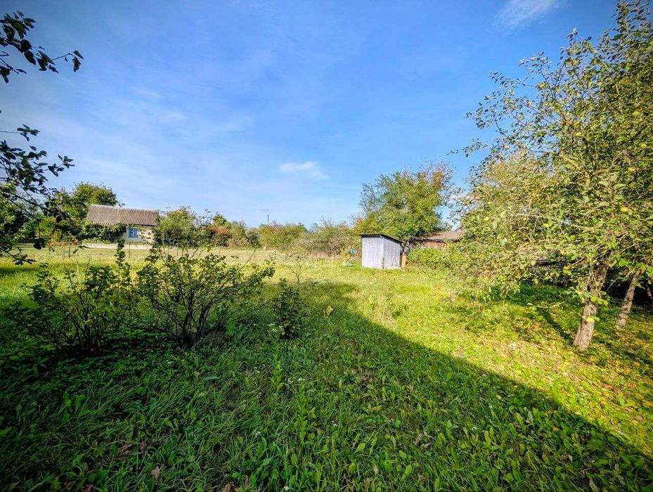 продаж садового будинку з великою ділянкою 5хв до ІФ