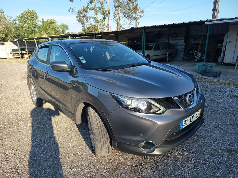 Vendo Nissan qashqai  2015 em muito bom estado